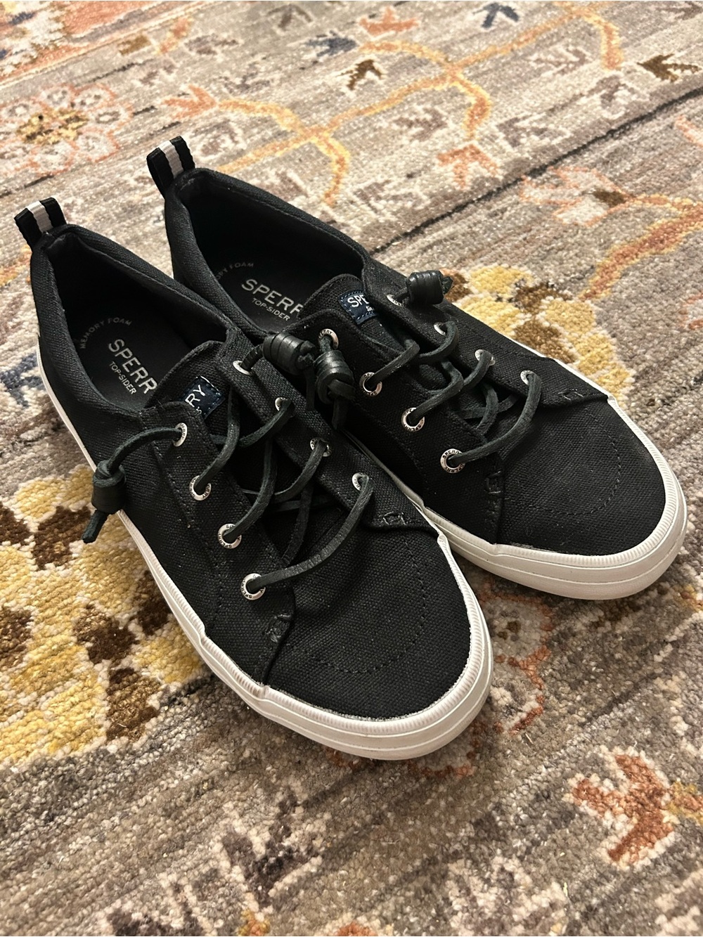 Sperry Women's Crest Vibe Sneaker Size 8